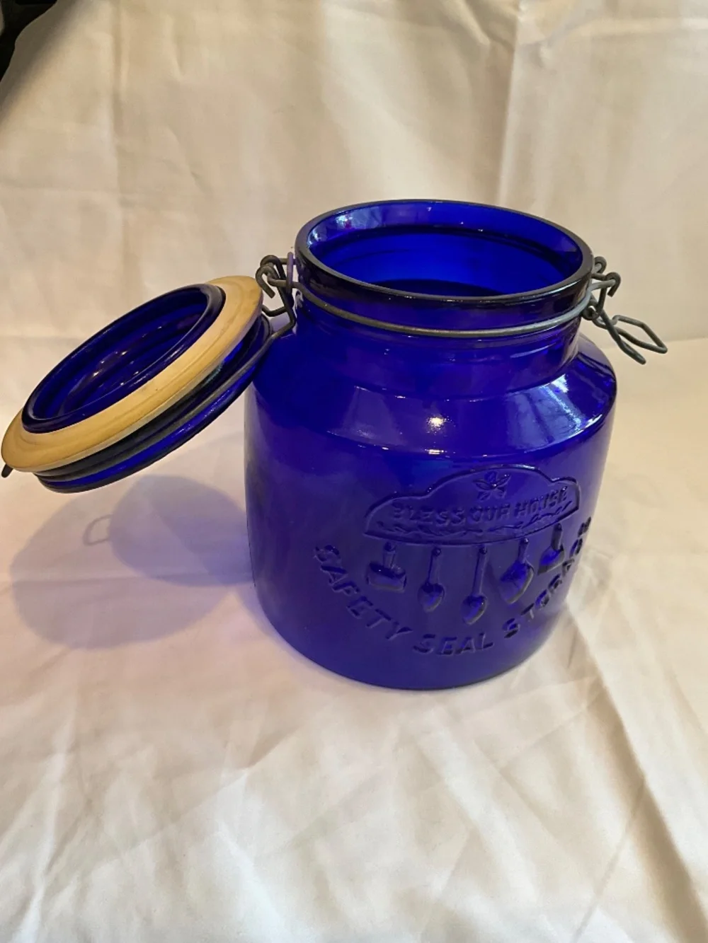 Vintage Crownford‎ China Co Cobalt Blue 2-Quart Jar Bless Our House Italy